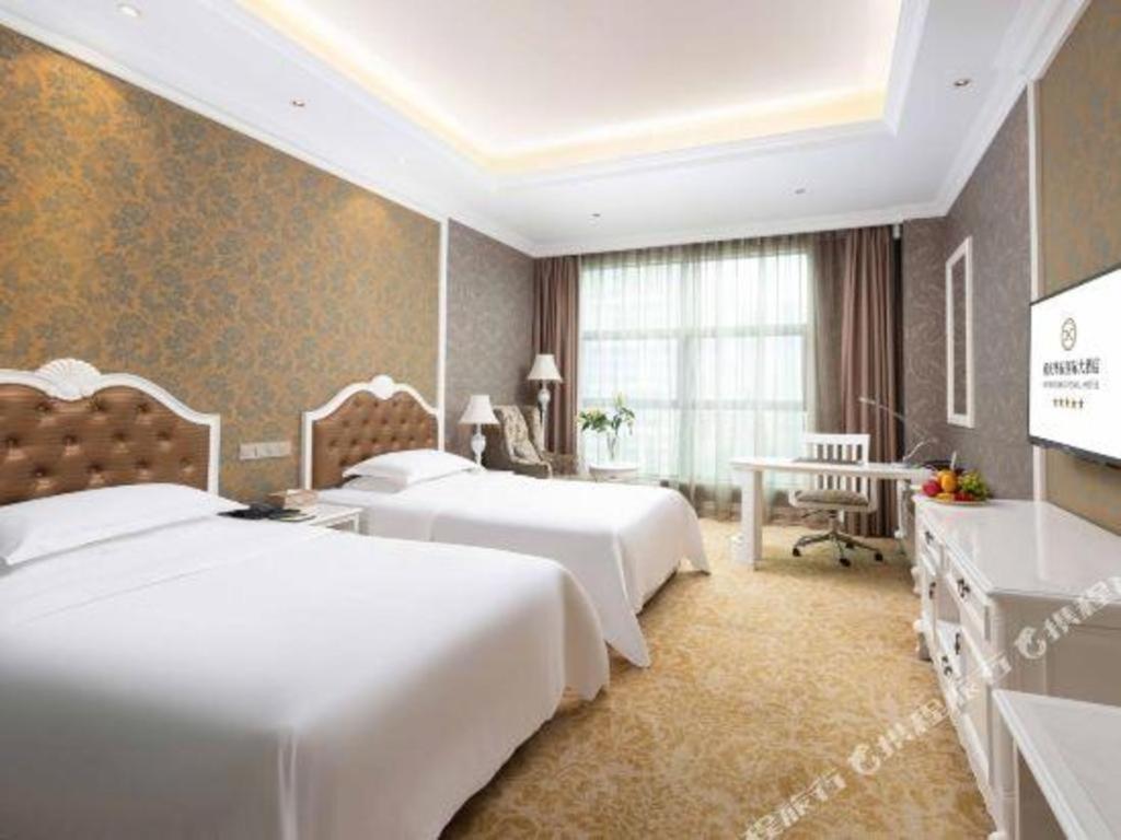 Chongqing Huachen International Hotel Exterior foto